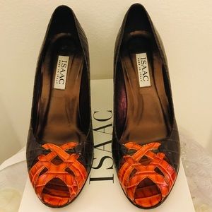 Isaac Mizrahi Orange and Brown Heels